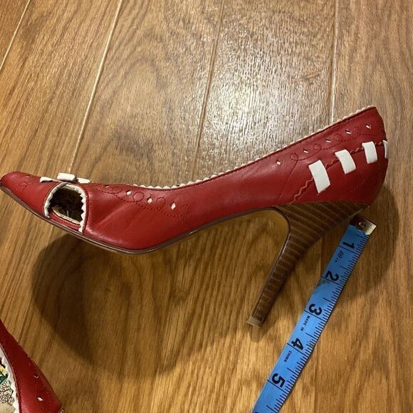 Naughty Monkey Red and White Heels - Picture 12 of 12